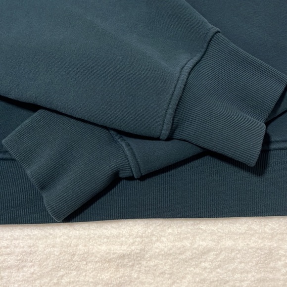 lululemon scuba half-zip submarine — size: M/L - Picture 9 of 14